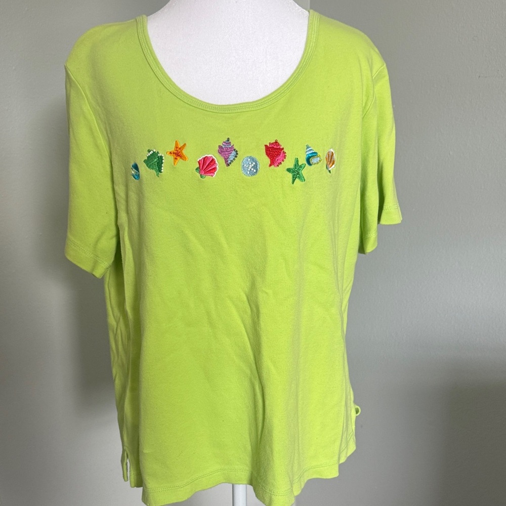 Quacker Factory Lime Green seashell embroidered Top beach vacation bright